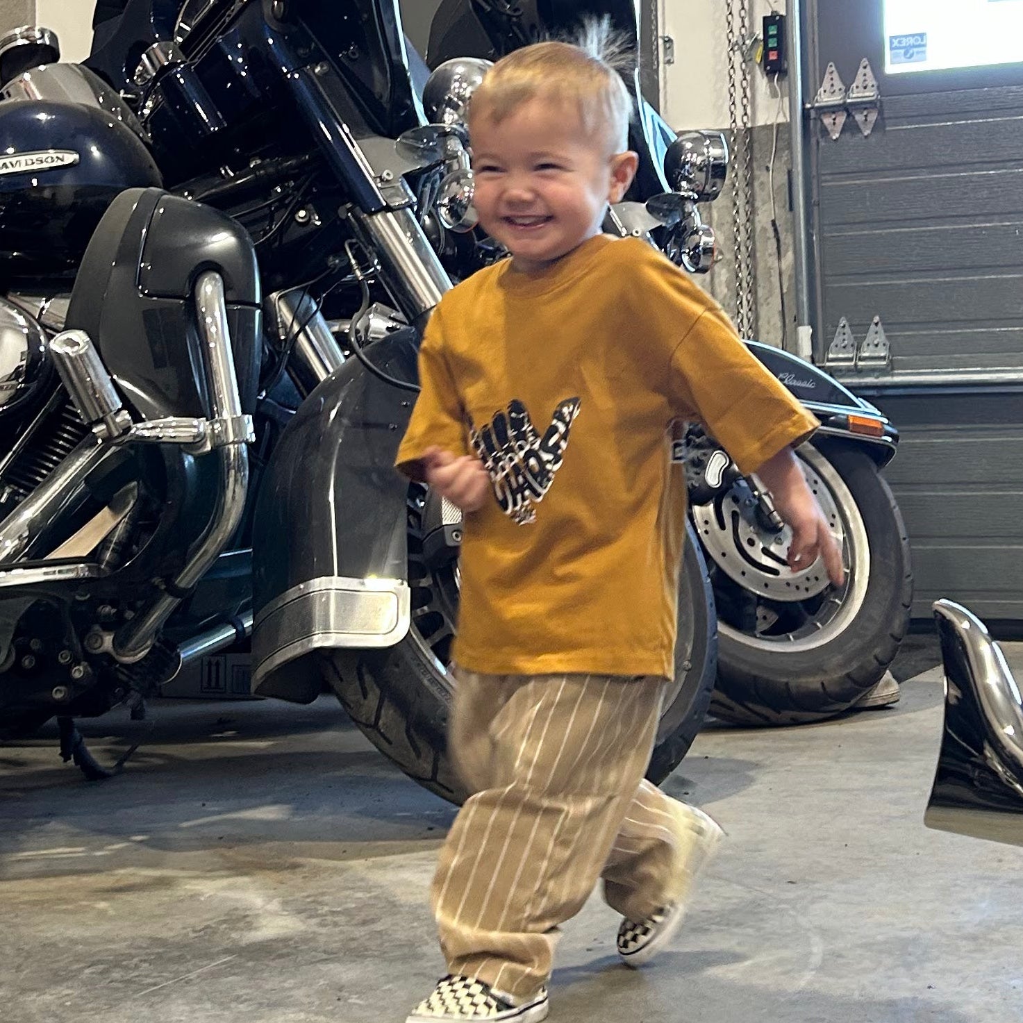 VÊTEMENTS POUR PETIT GARÇON - T-SHIRT SHAKA